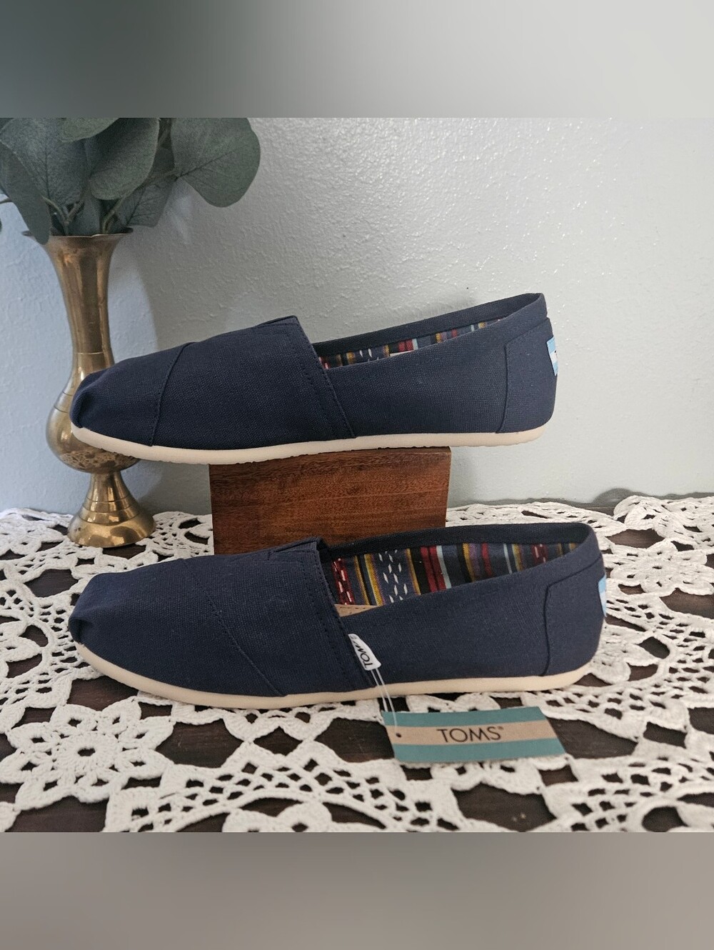 NWT Toms Alpargata Navy Blue Canvas Slip On Flats Size 10